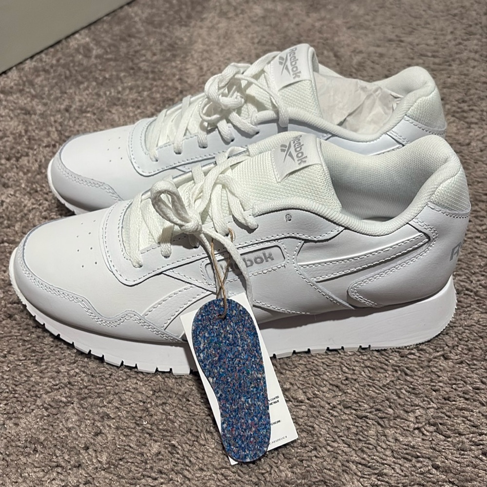 Reebok woman shoes